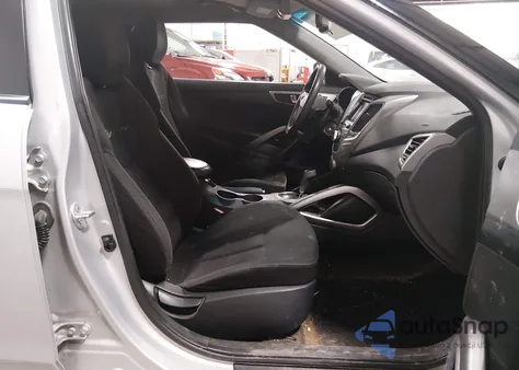 2014 Hyundai Veloster Base W/Black z USA, uszkodzony, nr VIN KMHTC6AD0EU200266